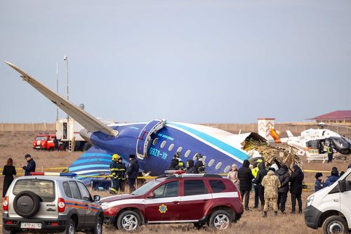 阿航空难，因客机遭地面攻击的悲剧